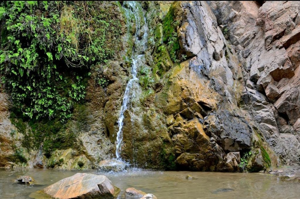 best time for visiting Muthyala Maduvu Falls is somewhere between August and February